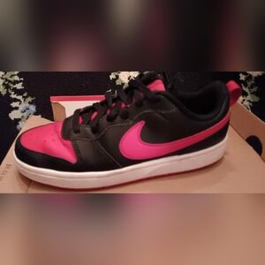 Nike Unisex Court Borough Low Recraft Sneakers In University Red/Black/Wht